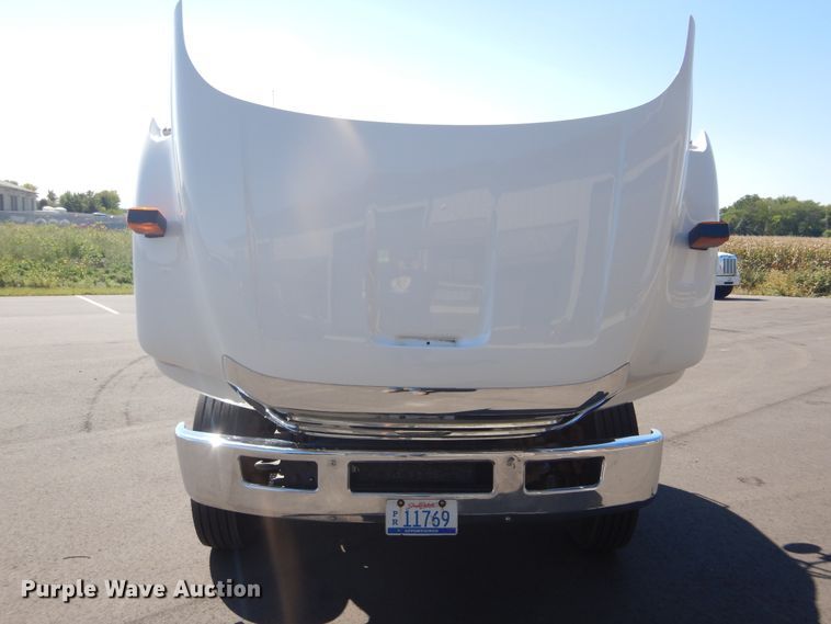 image for item DL6330 2008 Ford F650 Super Duty XLT  truck cab and chassis