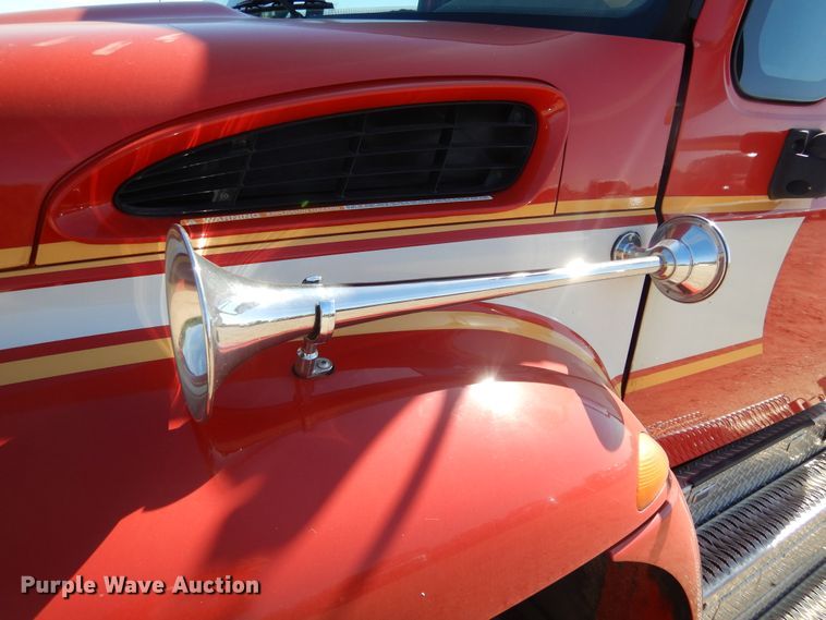 image for item DL6366 2009 International DuraStar 4300  truck cab and chassis