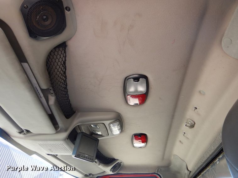 image for item DL6366 2009 International DuraStar 4300  truck cab and chassis