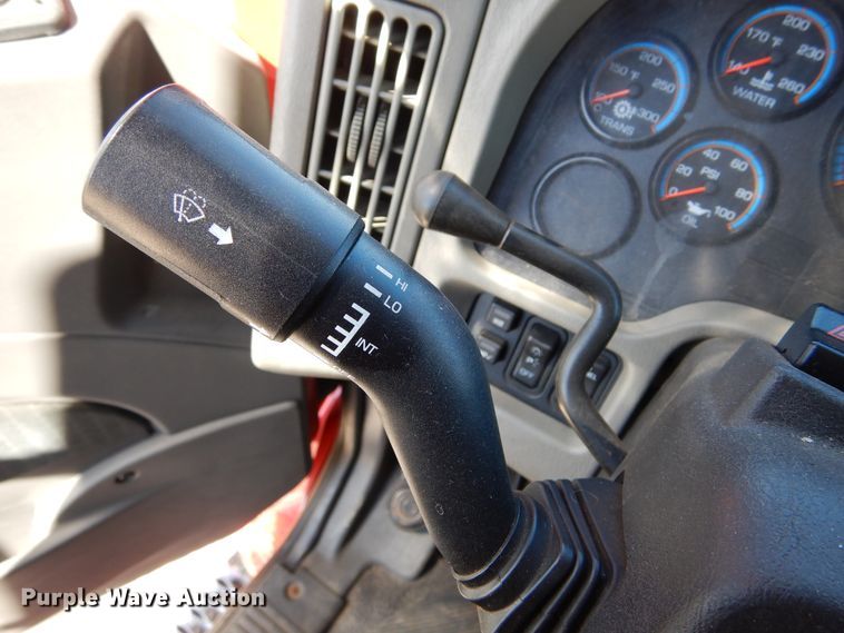 image for item DL6366 2009 International DuraStar 4300  truck cab and chassis