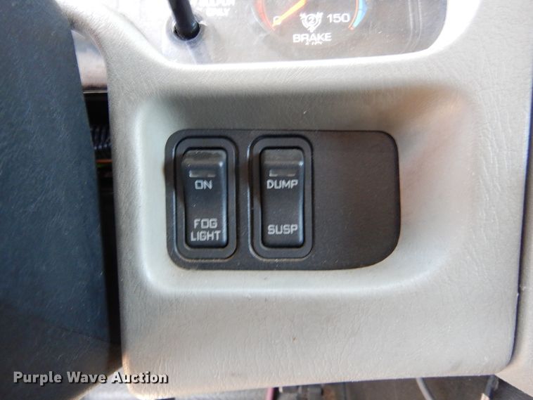 image for item DL6366 2009 International DuraStar 4300  truck cab and chassis