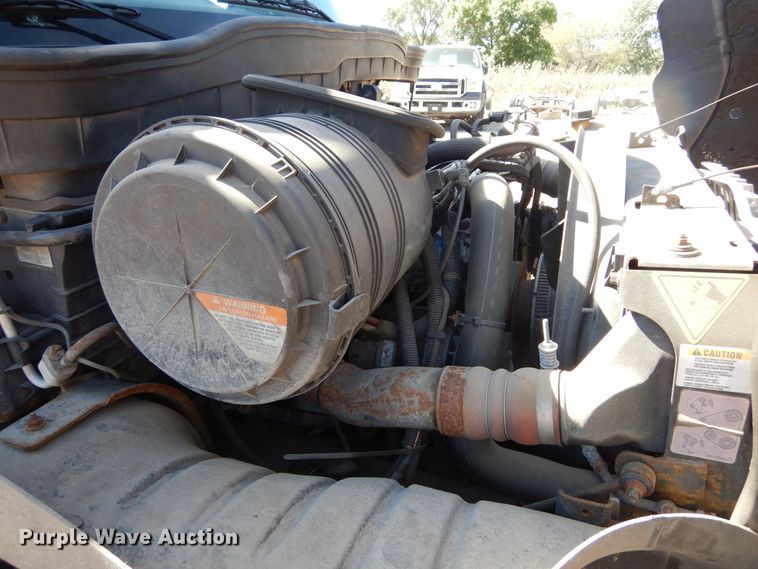 image for item DL6366 2009 International DuraStar 4300  truck cab and chassis