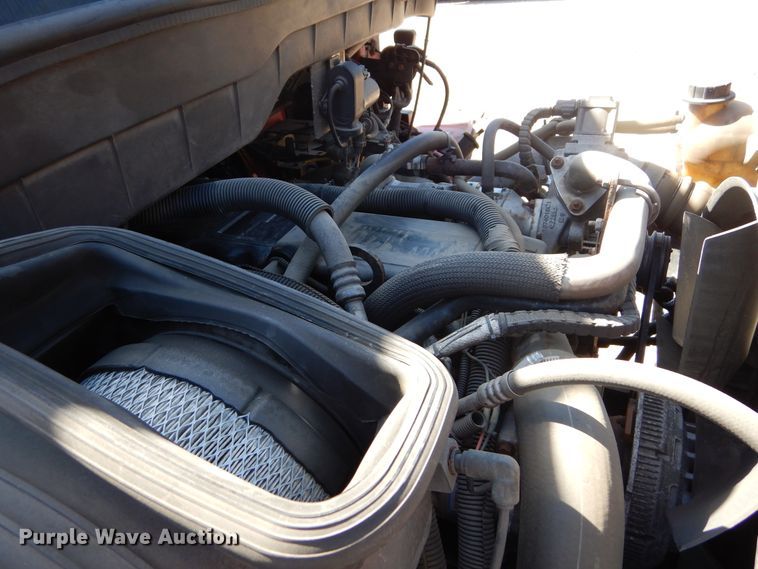 image for item DL6366 2009 International DuraStar 4300  truck cab and chassis