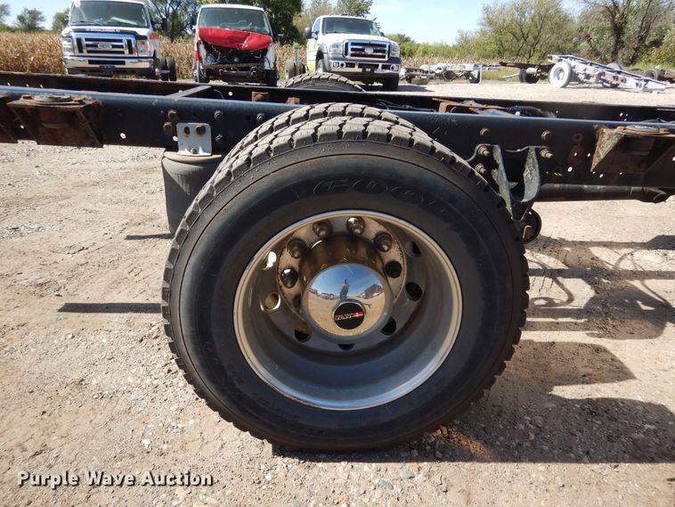 image for item DL6366 2009 International DuraStar 4300  truck cab and chassis