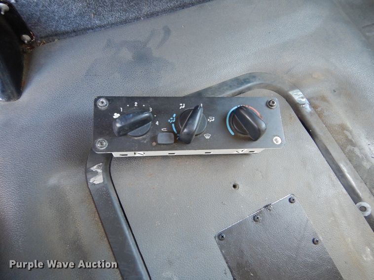 image for item DL6367 2009 Freightliner Business Class M2 106  truck cab and chassis