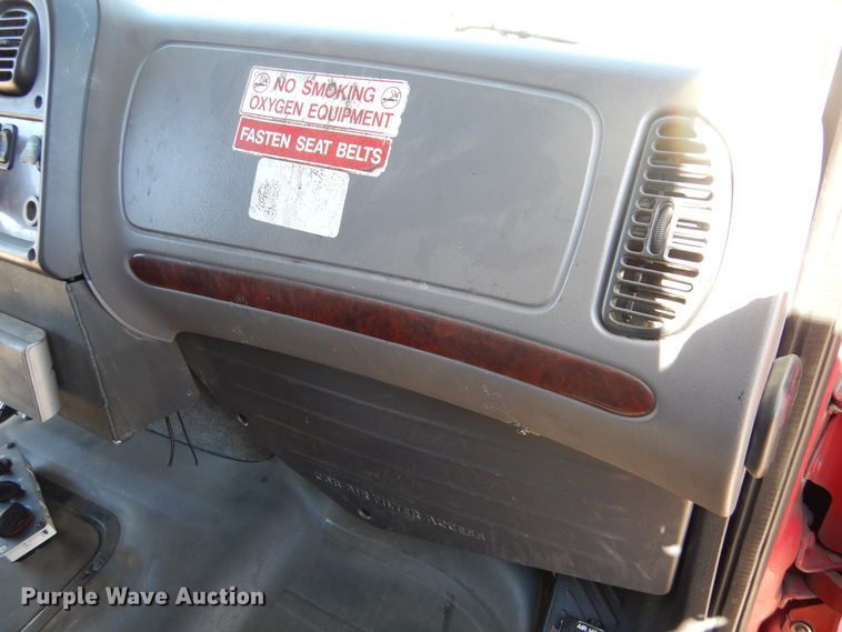 image for item DL6367 2009 Freightliner Business Class M2 106  truck cab and chassis