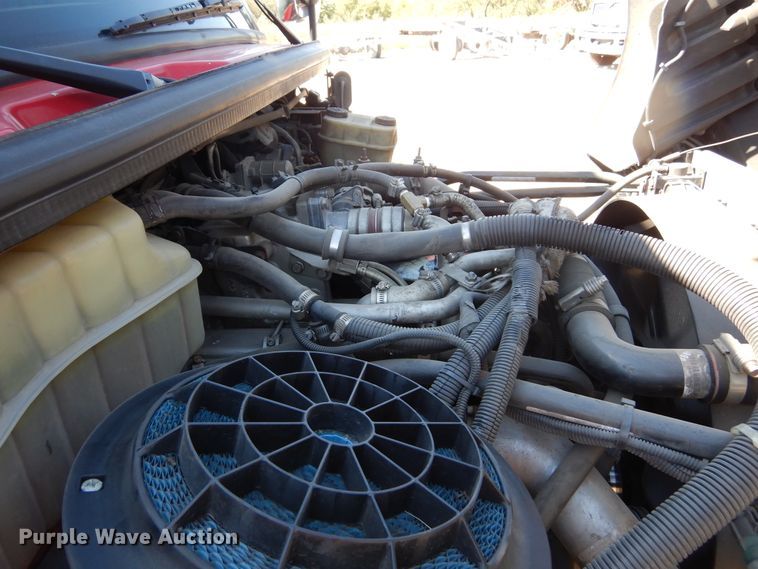 image for item DL6367 2009 Freightliner Business Class M2 106  truck cab and chassis