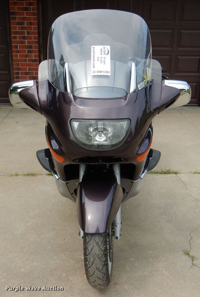 image for item DM1283 2002 BMW K1200LT  motorcycle