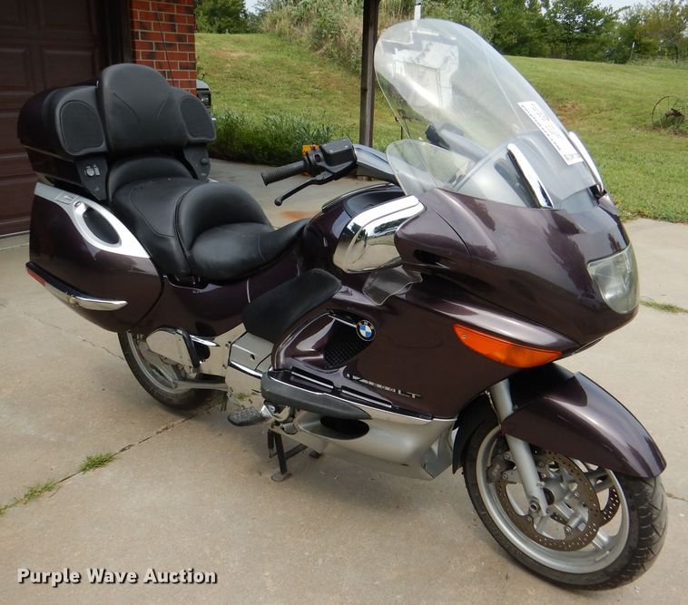 image for item DM1283 2002 BMW K1200LT  motorcycle