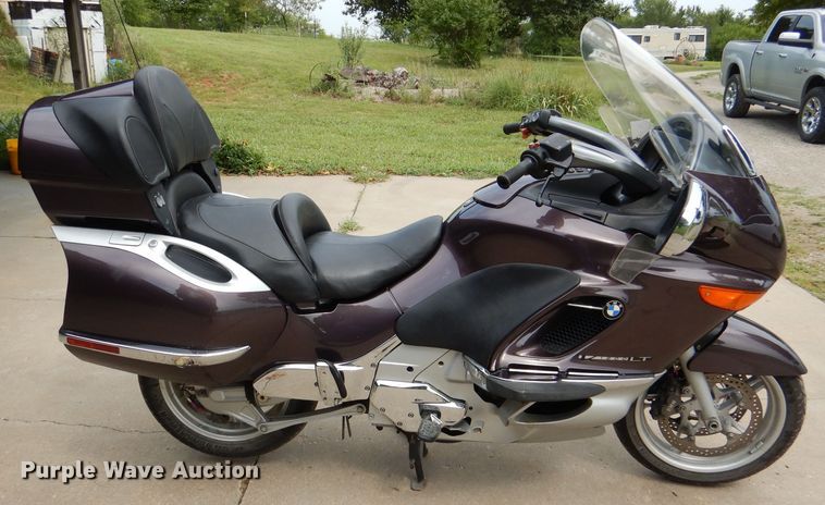 image for item DM1283 2002 BMW K1200LT  motorcycle