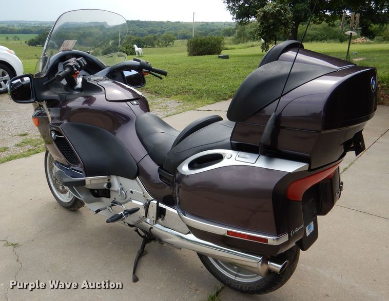image for item DM1283 2002 BMW K1200LT  motorcycle