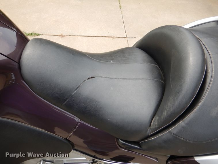 image for item DM1283 2002 BMW K1200LT  motorcycle