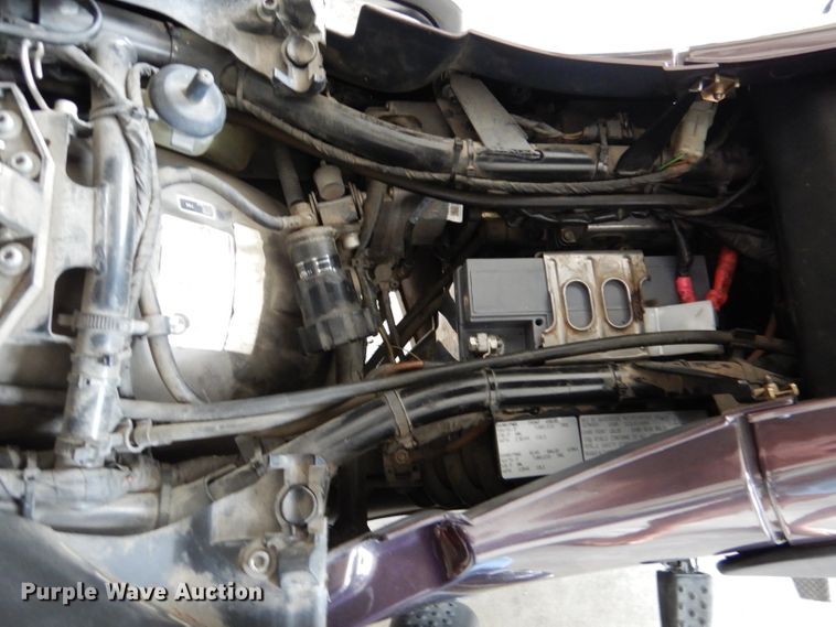 image for item DM1283 2002 BMW K1200LT  motorcycle