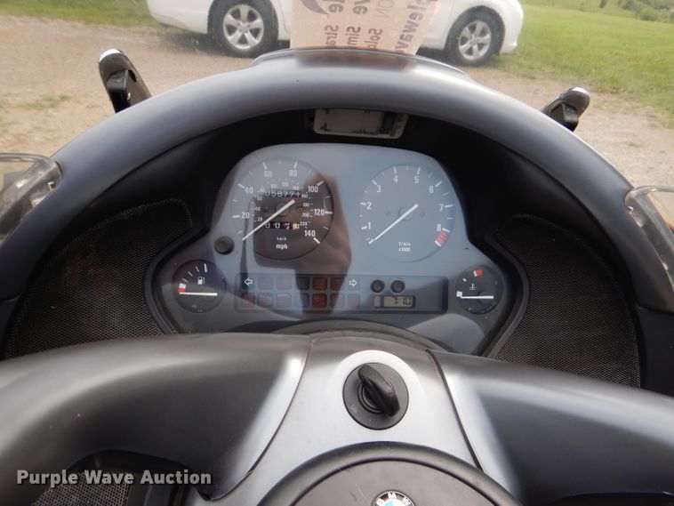 image for item DM1283 2002 BMW K1200LT  motorcycle