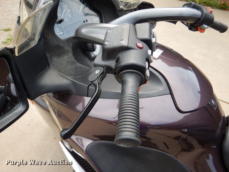 image for item DM1283 2002 BMW K1200LT  motorcycle