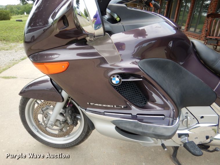 image for item DM1283 2002 BMW K1200LT  motorcycle