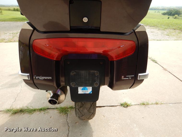 image for item DM1283 2002 BMW K1200LT  motorcycle