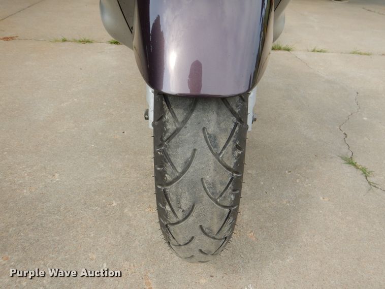 image for item DM1283 2002 BMW K1200LT  motorcycle