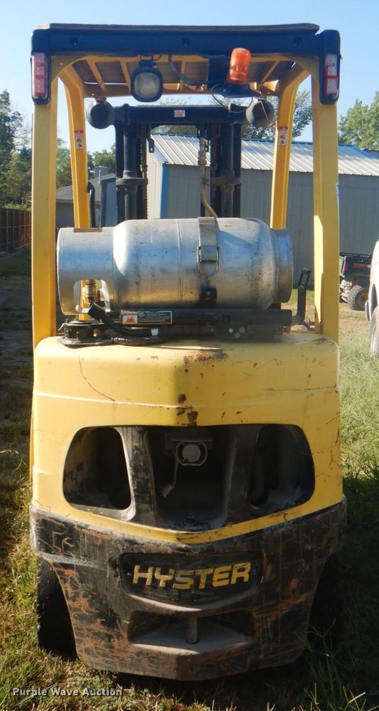 image for item DM3965 Hyster S50T  forklift