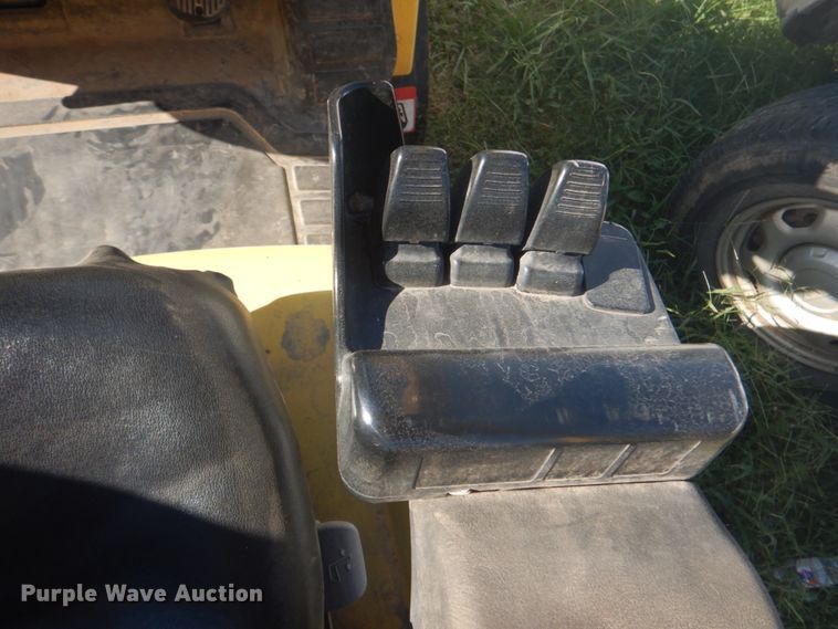 image for item DM3965 Hyster S50T  forklift