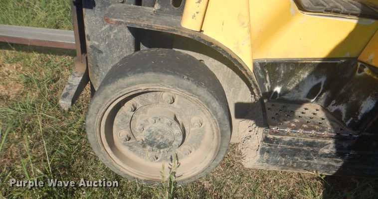 image for item DM3965 Hyster S50T  forklift