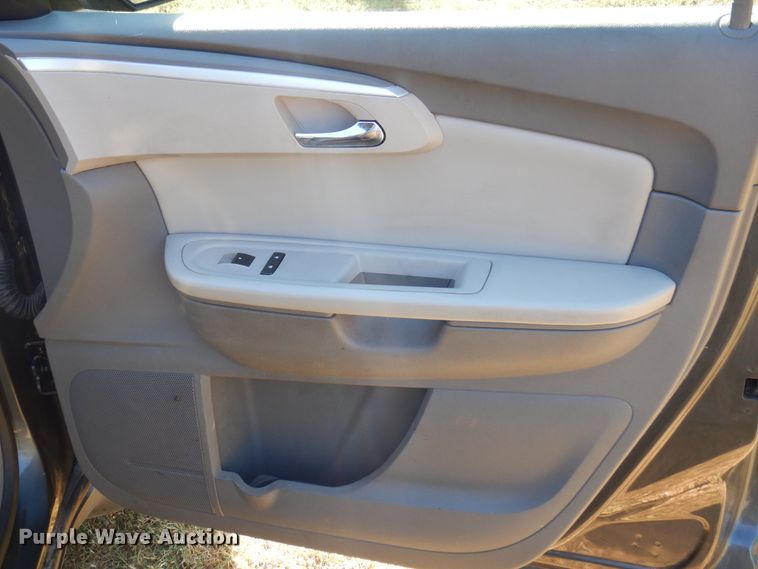 image for item DM5114 2010 Chevrolet Traverse  SUV