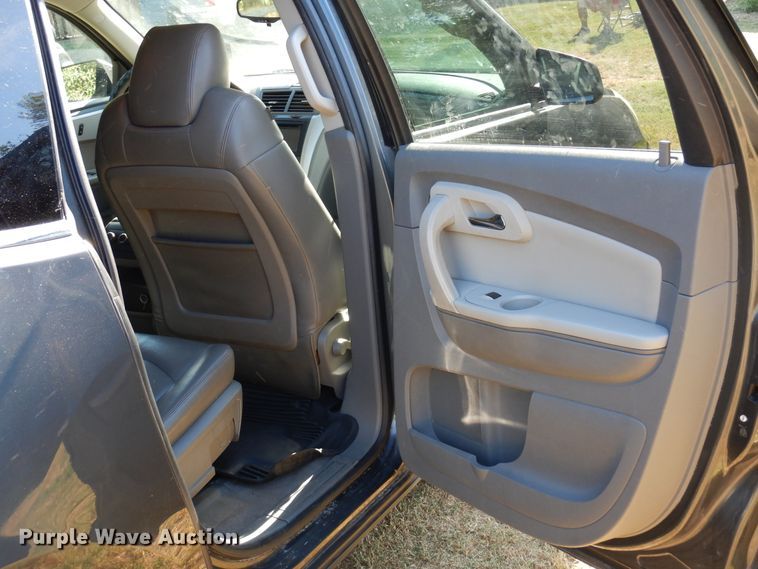 image for item DM5114 2010 Chevrolet Traverse  SUV