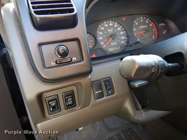 image for item DM5115 2000 Nissan Xterra  SUV