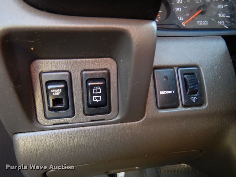 image for item DM5115 2000 Nissan Xterra  SUV