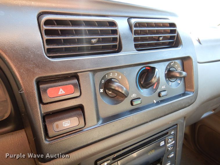 image for item DM5115 2000 Nissan Xterra  SUV