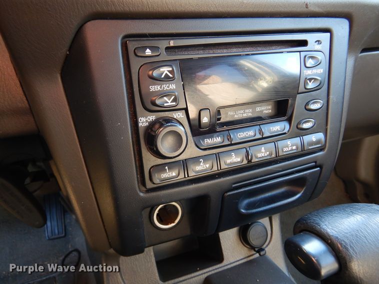 image for item DM5115 2000 Nissan Xterra  SUV