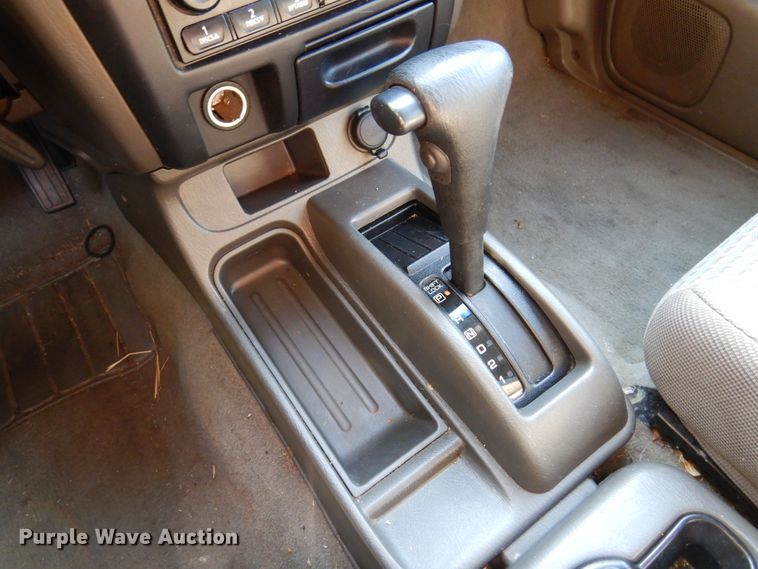 image for item DM5115 2000 Nissan Xterra  SUV