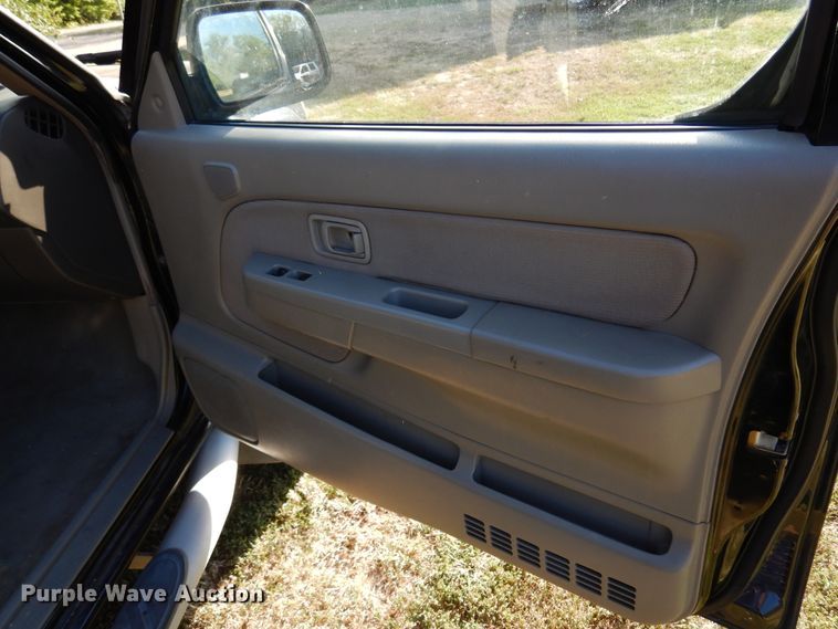 image for item DM5115 2000 Nissan Xterra  SUV