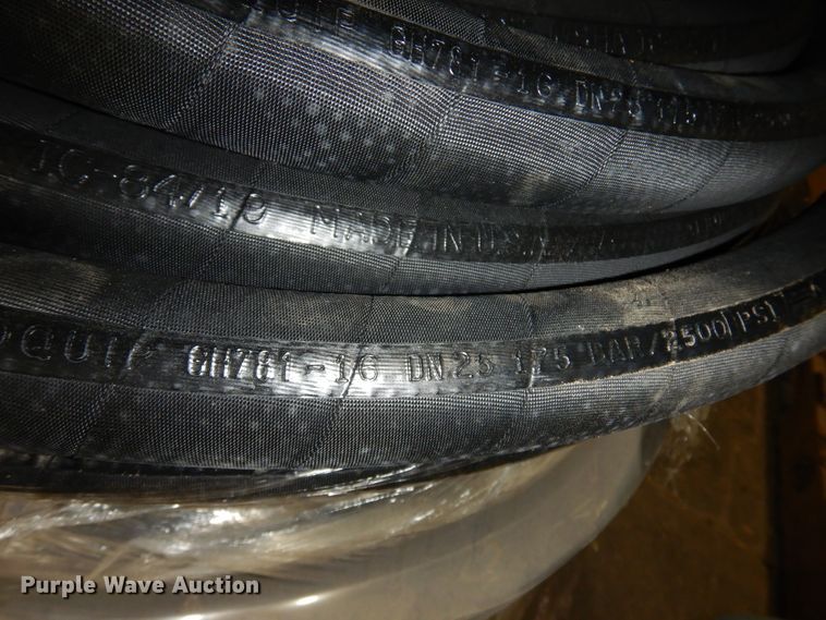 image for item DM5131 (2) hydraulic hoses