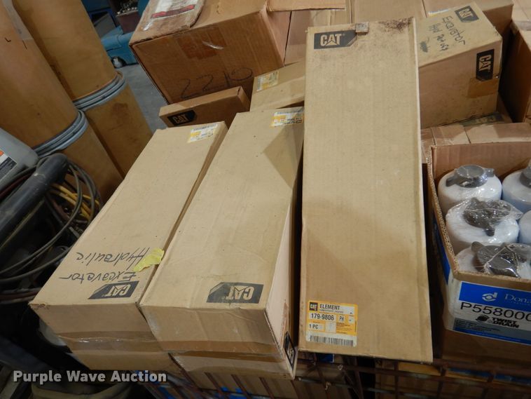 image for item DM5132 Air and oil filters