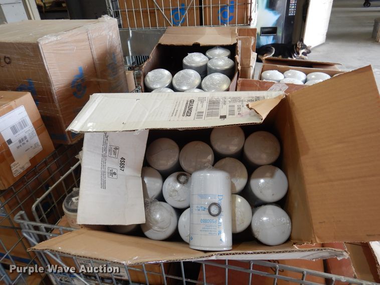 image for item DM5132 Air and oil filters