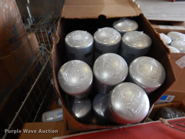 image for item DM5132 Air and oil filters