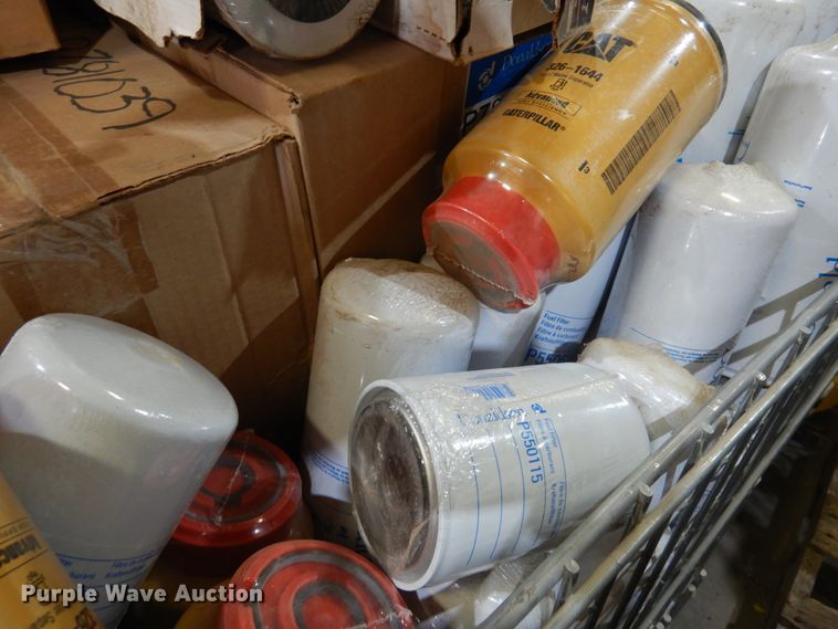 image for item DM5133 Air and oil filters