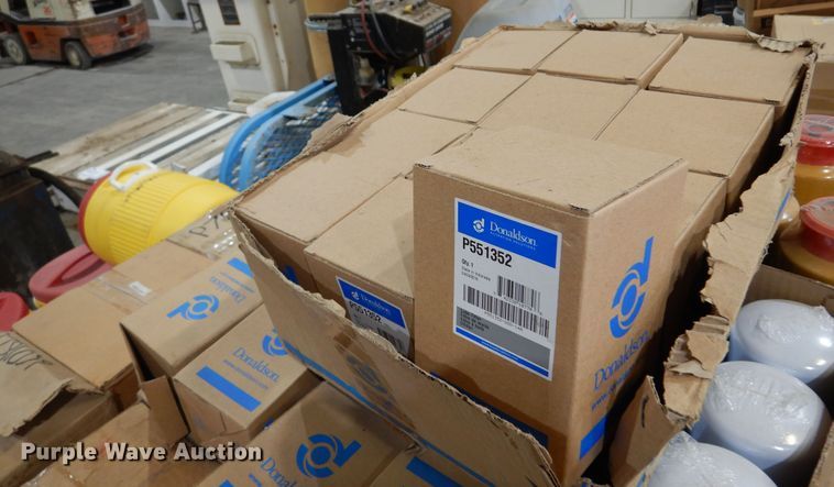 image for item DM5133 Air and oil filters