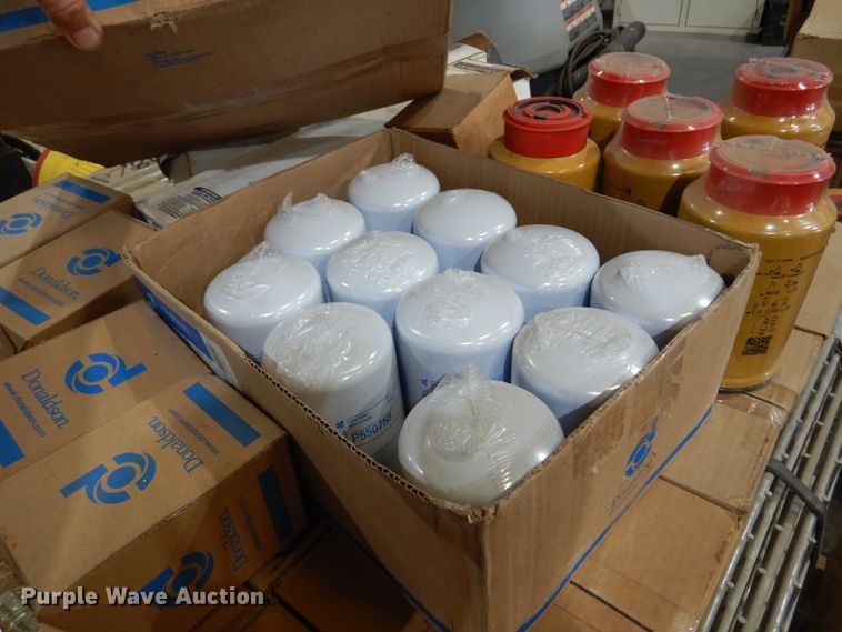 image for item DM5133 Air and oil filters