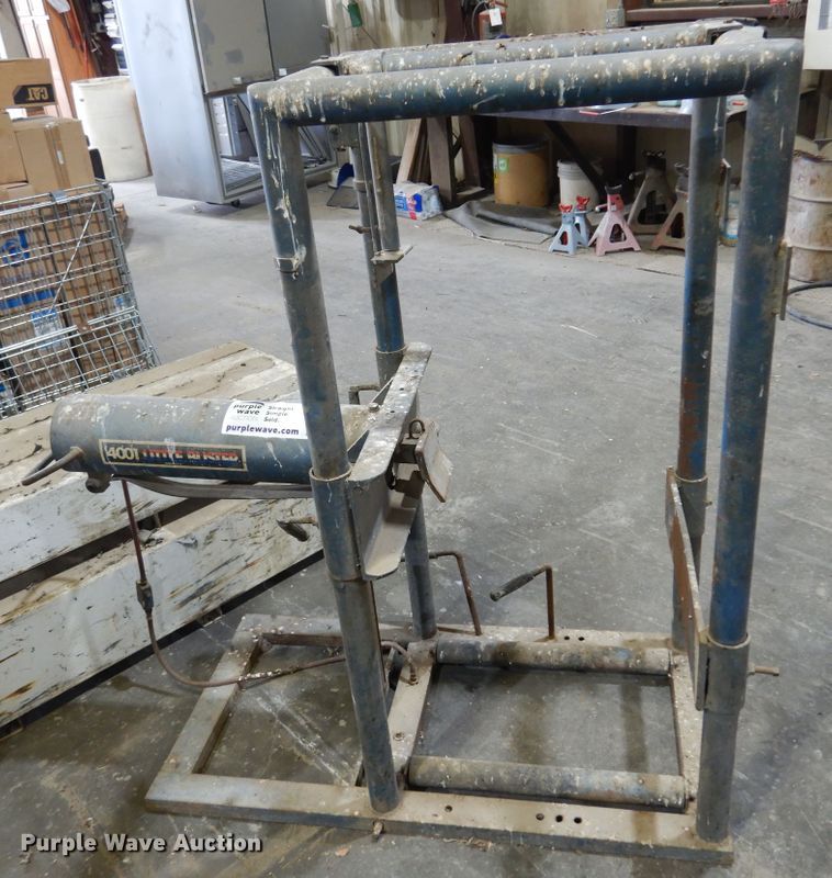 image for item DM5135 Little Buster  tire machine