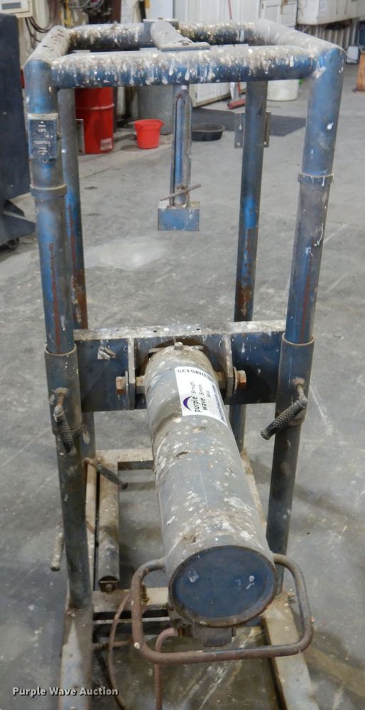 image for item DM5135 Little Buster  tire machine