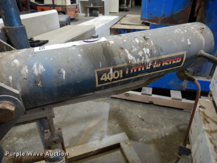 image for item DM5135 Little Buster  tire machine