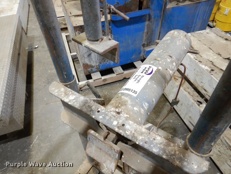 image for item DM5135 Little Buster  tire machine