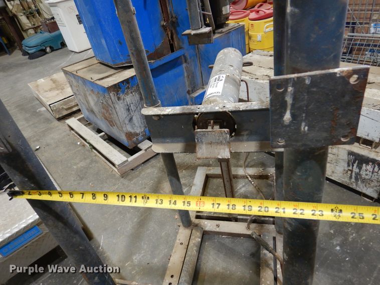 image for item DM5135 Little Buster  tire machine