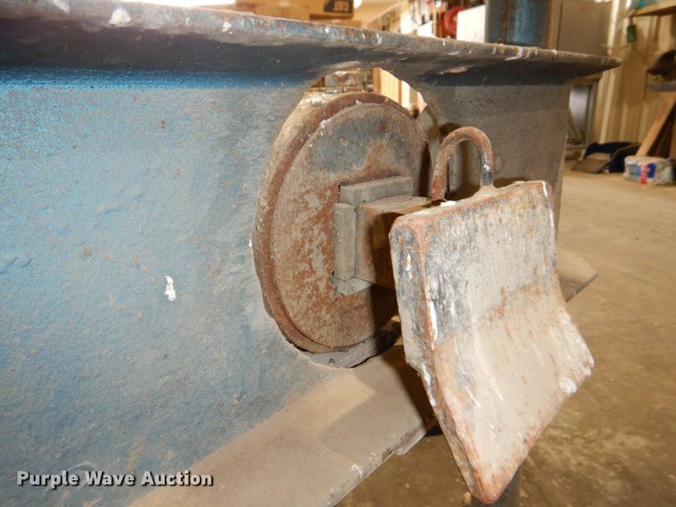 image for item DM5135 Little Buster  tire machine