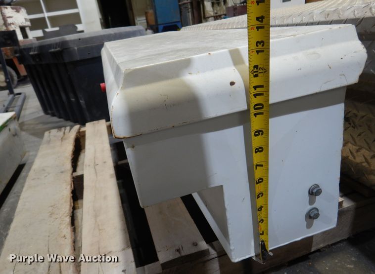 image for item DM5137 (10) pickup truck toolboxes