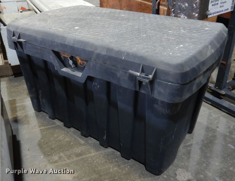 image for item DM5137 (10) pickup truck toolboxes