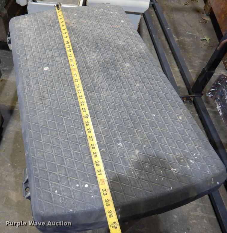 image for item DM5137 (10) pickup truck toolboxes