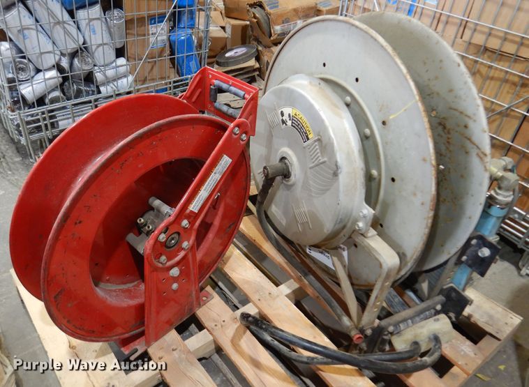 image for item DM5141 (2) hose reels